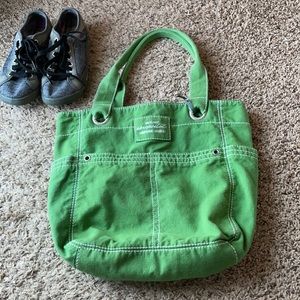 Aeropostale green tote bag.